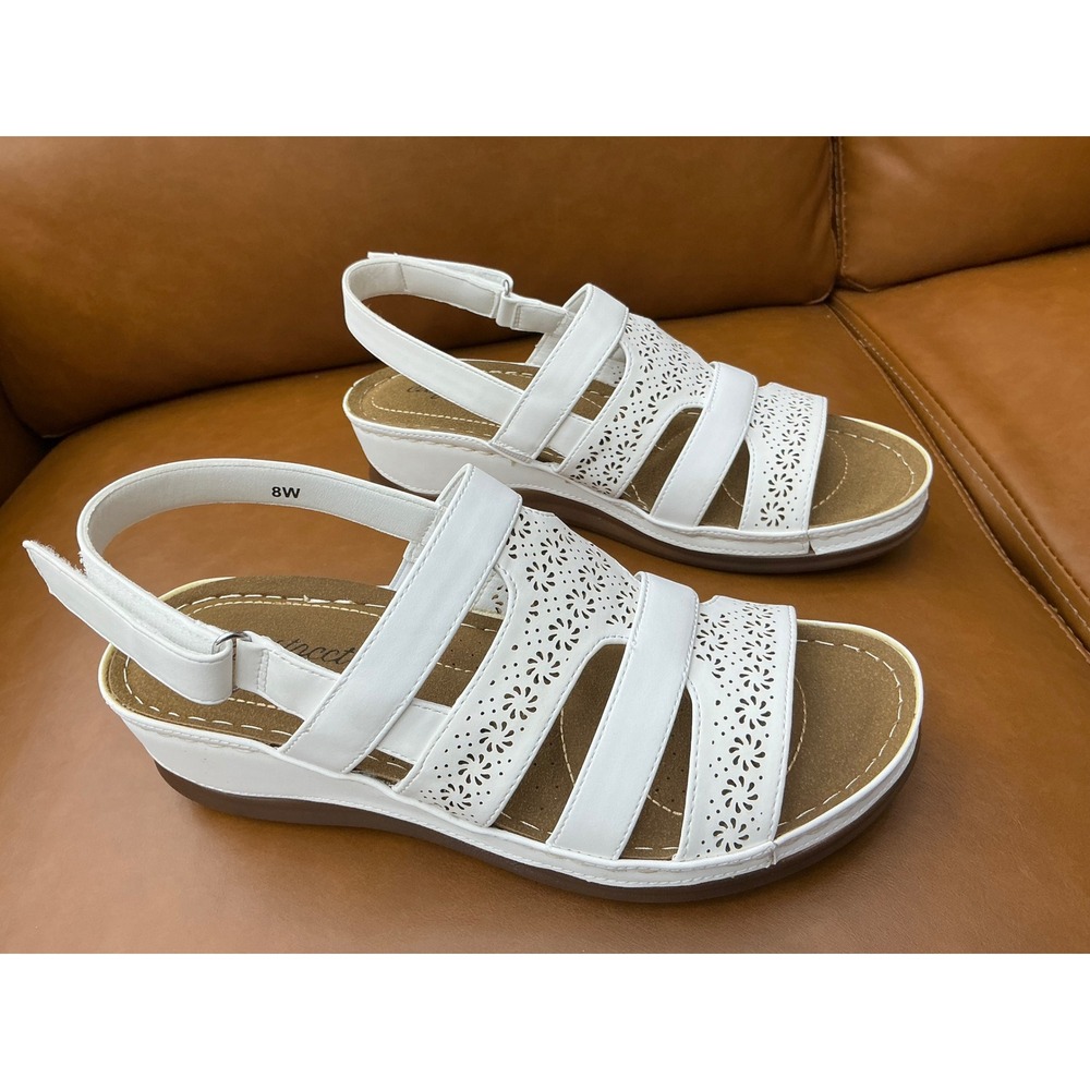 Easy Street Alexi Wedge Sandals Womens 8W White Laser Cut Strappy